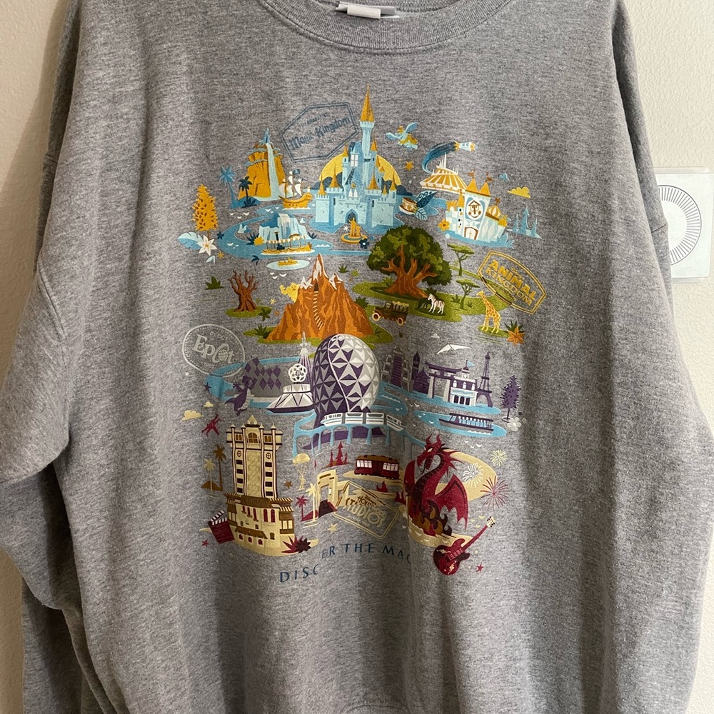 Disney world crew neck